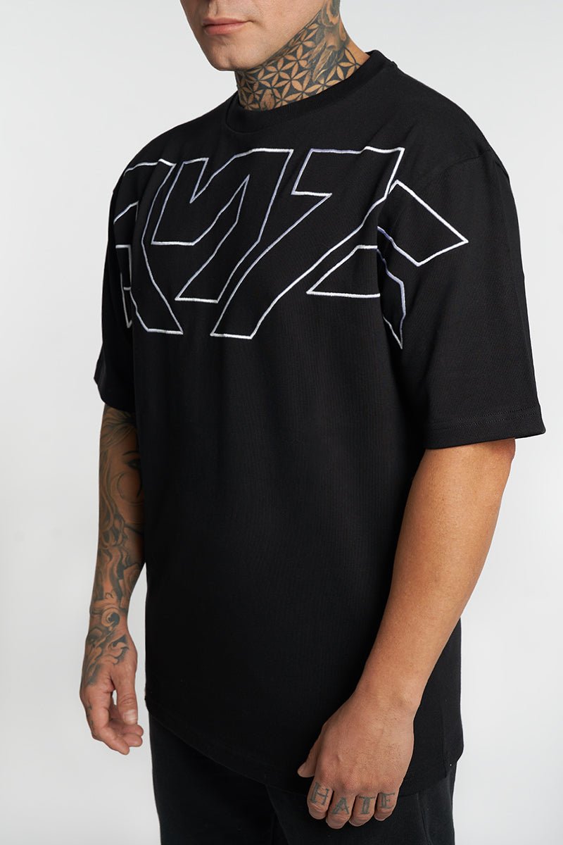 Outline Black & White - Racksmafia