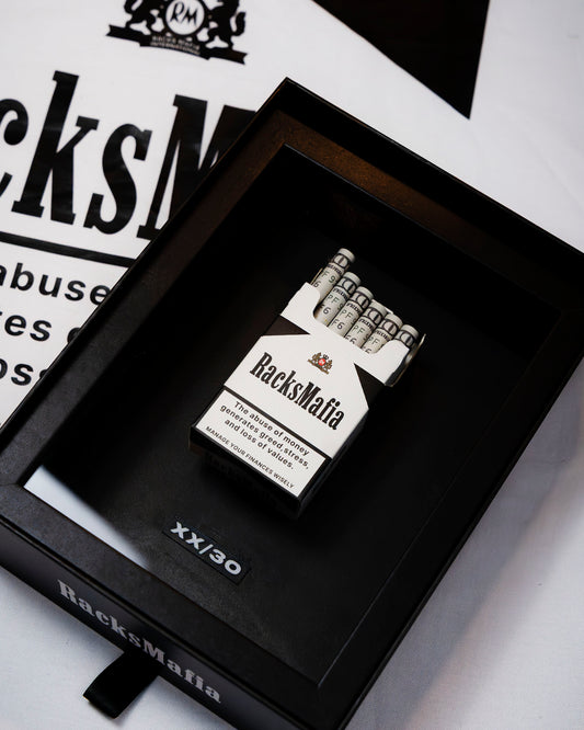 Pack camiseta + cuadro Money Kills 30 unidades [PREVENTA]